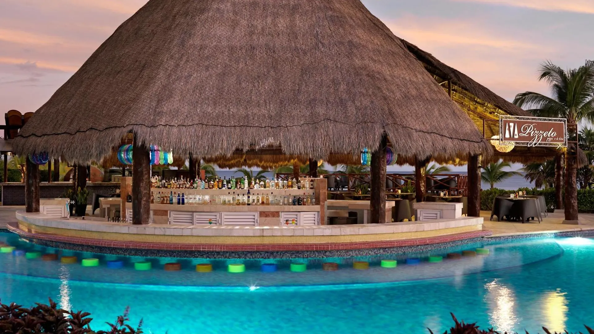 ***** Semesteranläggning (resort) Hard Rock Hotel Riviera Maya (Adults Only) Puerto Aventuras Mexiko